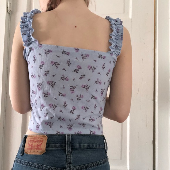 Forever 21| Ruffle Strap Floral Crop Tank Top size Large - Picture 4 of 4